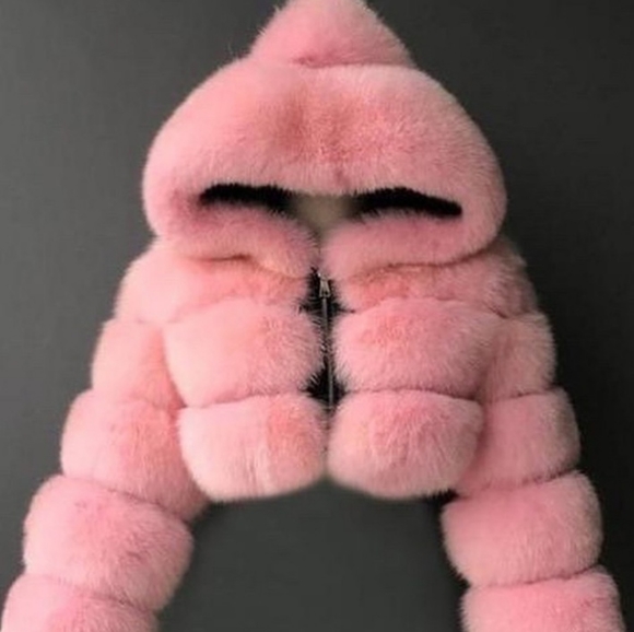 🦋🤩HOODED FAUX FUR JACKETS - Picture 2 of 2